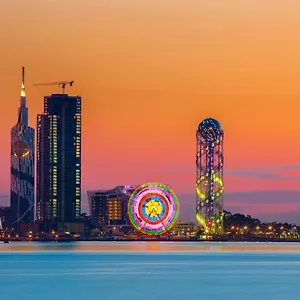 In For Dar Tower Батуми